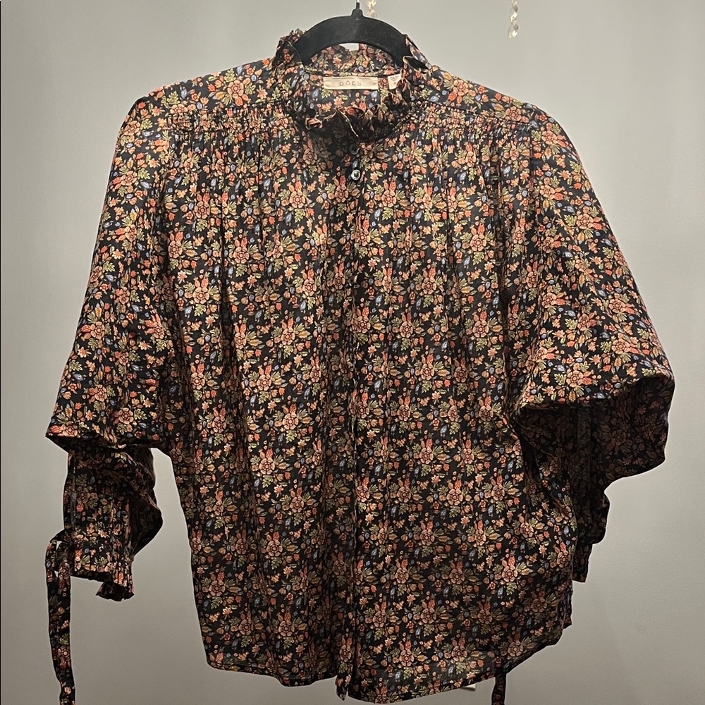 Doen Floral Button Down Shirt - Black and Pink